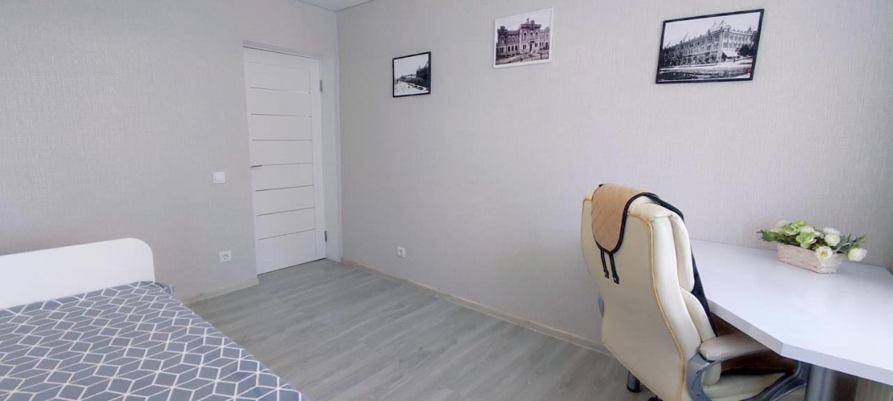 Large Apartment Near The Airport And City Center Chisinau Exterior photo